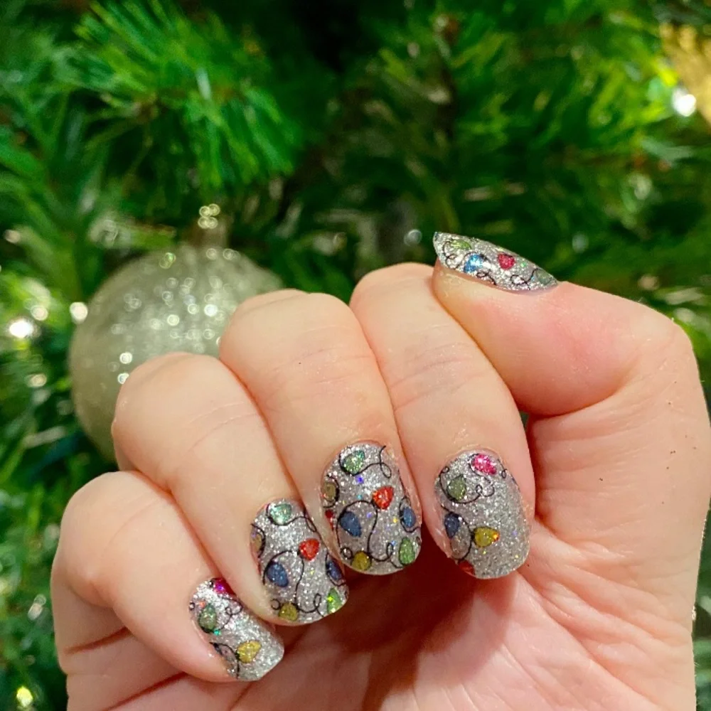 *Retired* Color Street: Holiday De-Light | Christmas Holiday Winter Silver - Picture 5 of 12